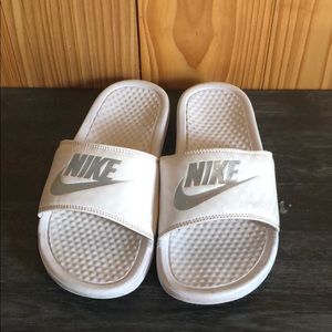 nike slides